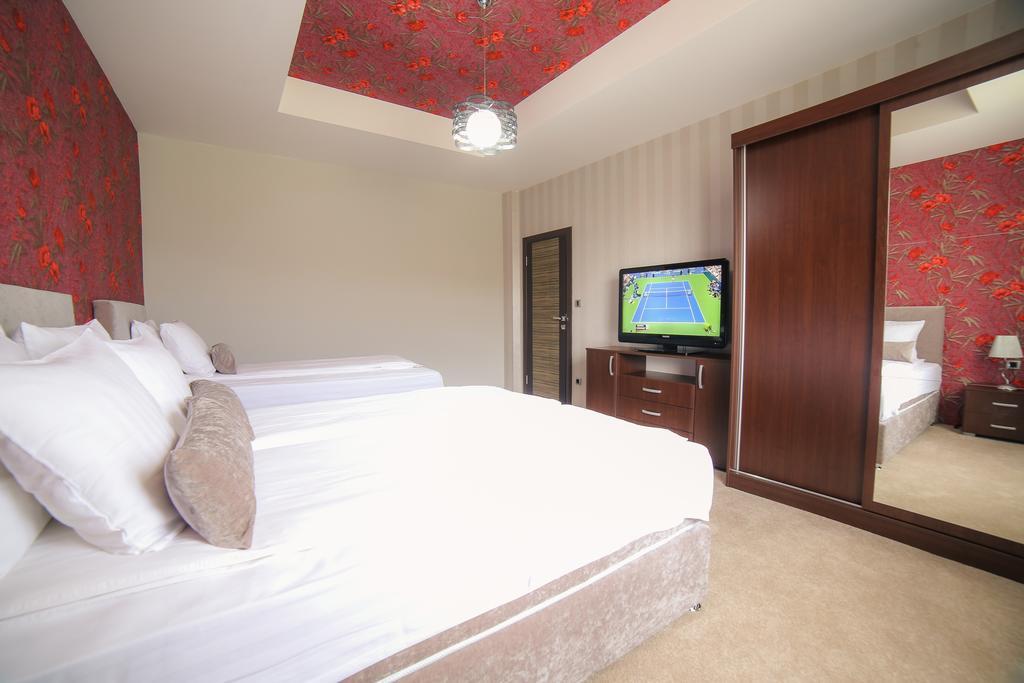 קרגיובאק Garni Hotel Radovic מראה חיצוני תמונה